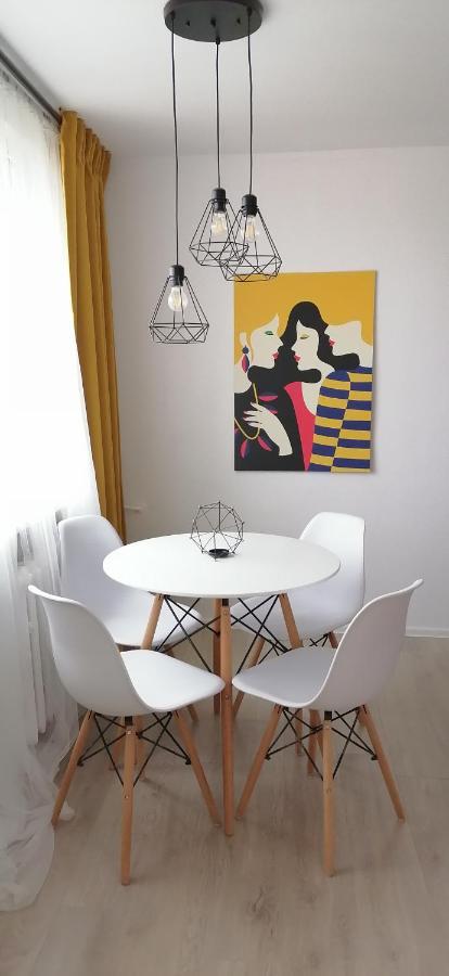 City Apartments Przy Szpitalu 즈고르젤렉 외부 사진