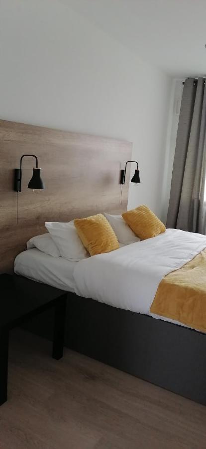 City Apartments Przy Szpitalu 즈고르젤렉 외부 사진